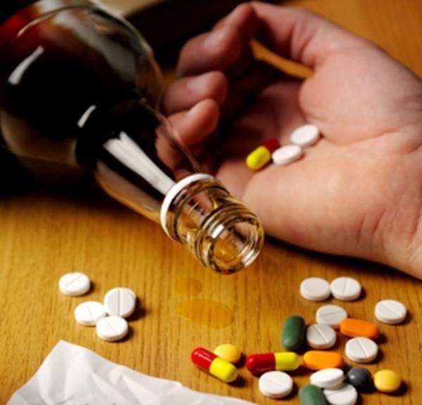 Người đàn ông tử vong sau uống rượu, bác sĩ chỉ điểm 4 điều cấm kỵ-3