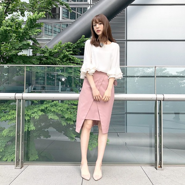 MC được mệnh danh là nữ thần thời tiết: Cao 1m71, sở hữu nét đẹp khó tìm-15