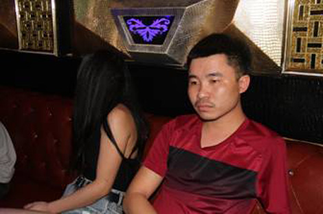 Nhìn từ những động lắc bị triệt phá: Những người trẻ tự hủy hoại tương lai-2