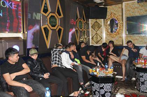 Nhìn từ những động lắc bị triệt phá: Những người trẻ tự hủy hoại tương lai-3