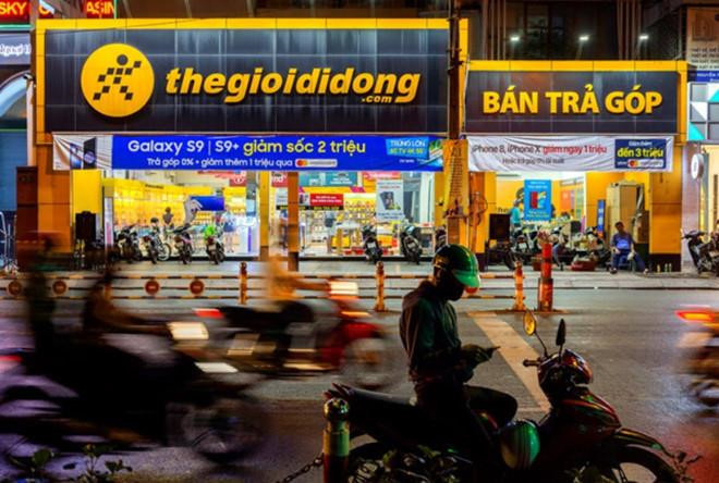 Thế giới Di động buôn xoong nồi, Vietjet bán mỳ tôm thu tiền tỷ-1