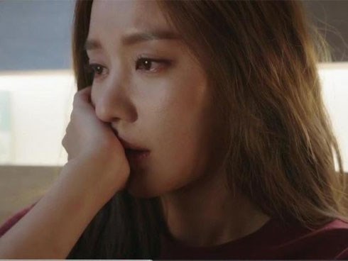 Bố mẹ chồng nói tôi tàn nhẫn khi muốn đưa con sống riêng sau 8 năm chồng mất