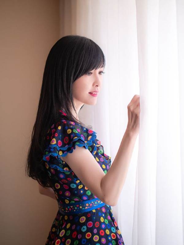 Sửng sốt trước sắc vóc như gái đôi mươi của mỹ nhân U60 Châu Huệ Mẫn-1