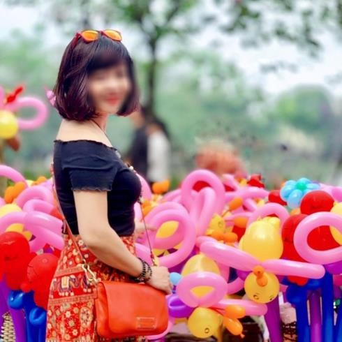 Nghẹn lòng bài thơ tiễn biệt cô giáo tiểu học bị ô tô Mercedes tông tử vong ở hầm Kim Liên-2