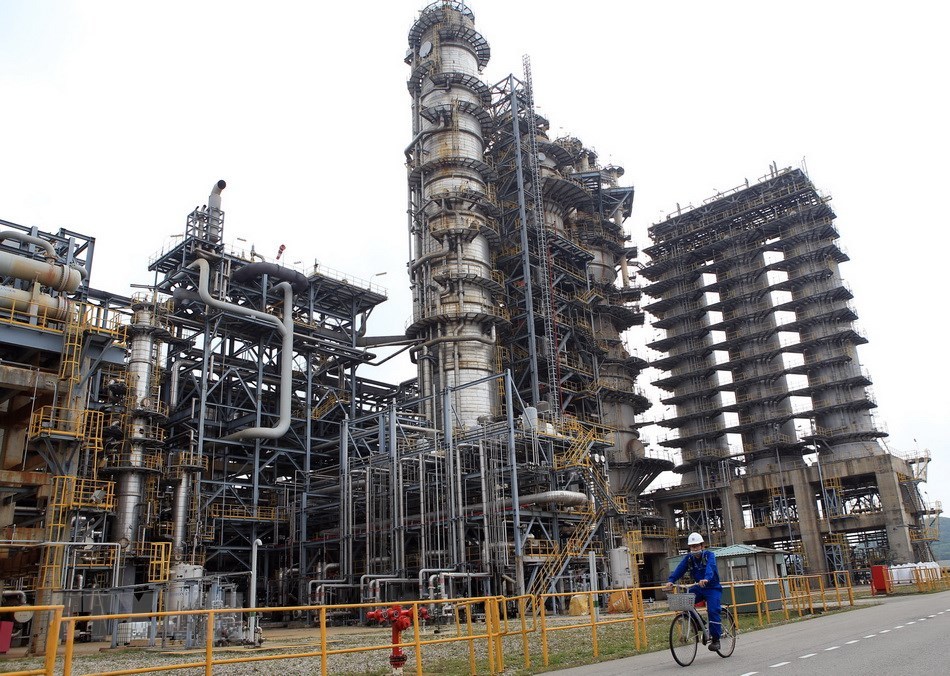 Biểu hiện chưa từng có: Giá xăng hướng đến mốc cao nhất lịch sử-2