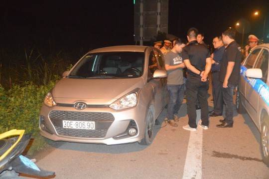 Gói quà quê chết người trên chiếc xế hộp chuyển về Hà Nội-1