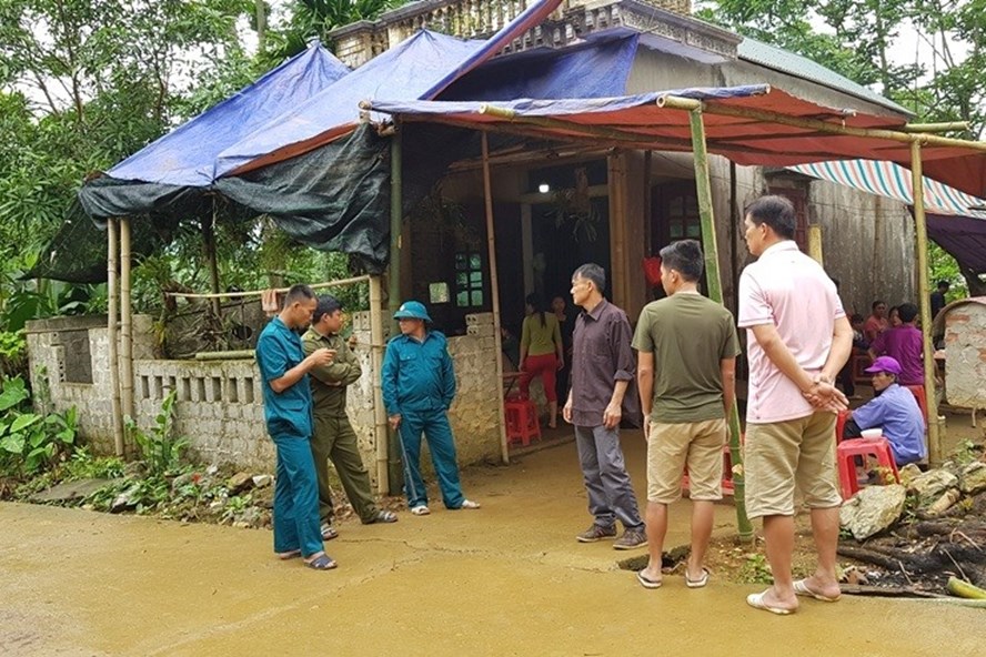 Hoàn cảnh éo le của cậu bé tử vong trong vụ lẻn vào trường đâm 6 người-1