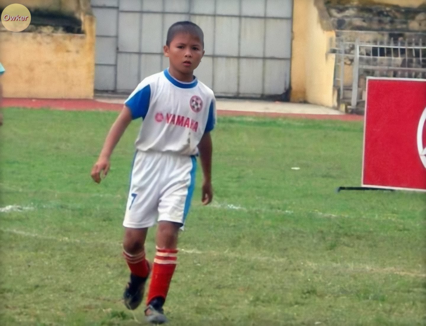 Cười đổ ghế với loạt ảnh thơ ấu mới hé lộ của dàn cầu thủ Việt: Đức Huy chất từ bé, bất ngờ nhất là Lâm Tây-3