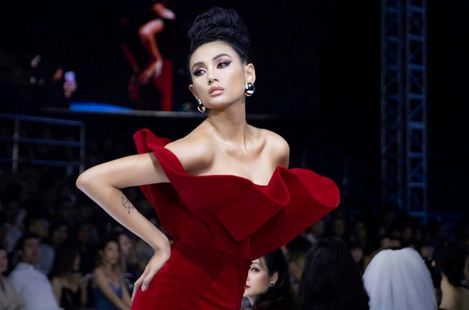 Võ Hoàng Yến khóc thú nhận là người thứ 3, từng yêu đàn ông có vợ-2