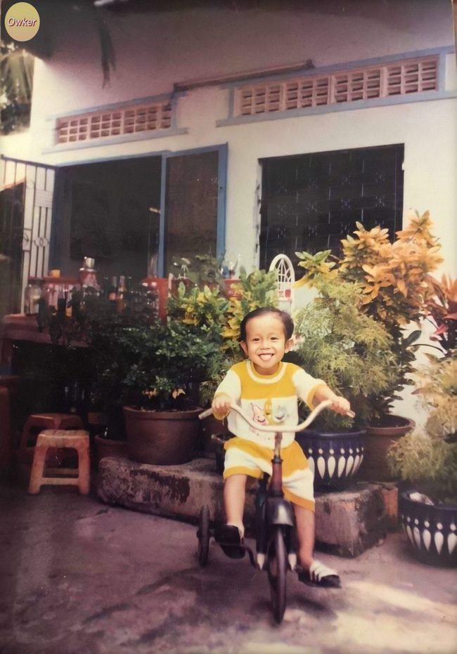 Cười đổ ghế với loạt ảnh thơ ấu mới hé lộ của dàn cầu thủ Việt: Đức Huy chất từ bé, bất ngờ nhất là Lâm Tây-10