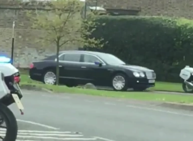 Người hâm mộ phấn khích, tung bằng chứng rõ ràng cho thấy Meghan vừa sinh con đầu lòng tại bệnh viện và đã trở về nhà-3