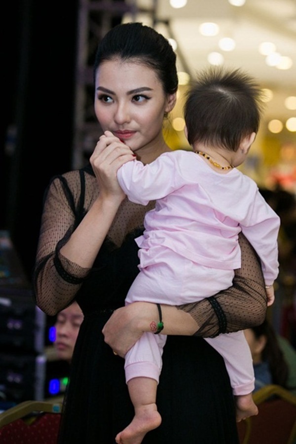 Không chỉ Võ Hoàng Yến, nhiều sao Việt bẽ bàng khi là kẻ thứ ba-15