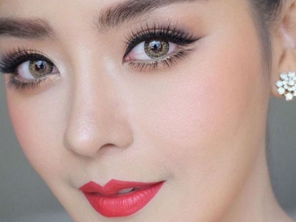 Những bức ảnh đáng sợ này chắc chắn sẽ khiến bạn nghĩ lại nếu trót lỡ đeo lens khi đi ngủ-3