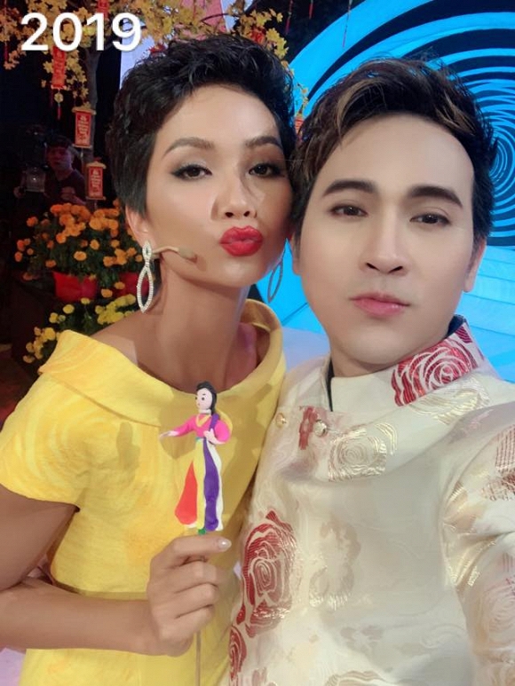 Cuộc sống độc thân ở tuổi 44 ít người biết đến của nam ca sĩ cùng thời Mr Đàm - Mỹ Tâm-3