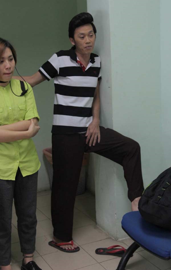 Lối sống đối nghịch của anh em ruột Hoài Linh - Dương Triệu Vũ: Người giản dị như nông dân, kẻ sang chảnh hiếm ai bằng-10