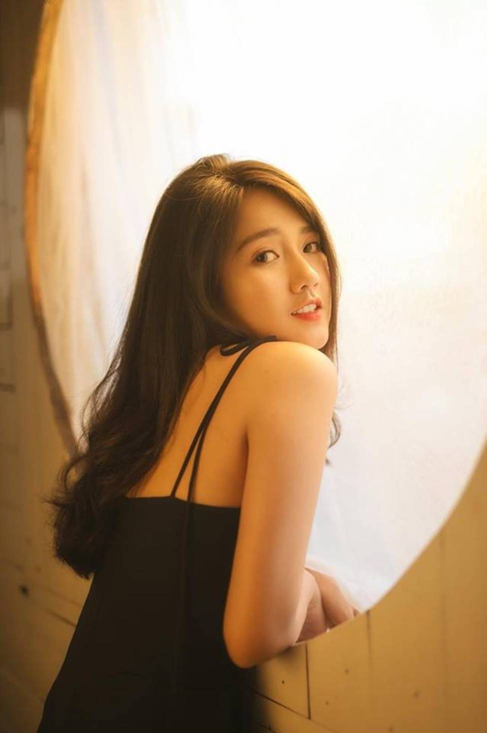 Người yêu Đan Trường mặt xinh như thiên thần, thân hình bốc lửa-13