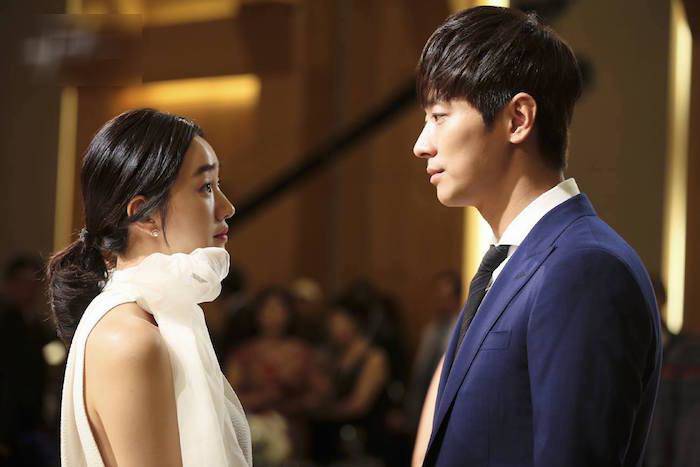 Chỉ vì một chiếc quần lót rơi dưới gầm giường mà cuộc hôn nhân 5 năm tan nát-3