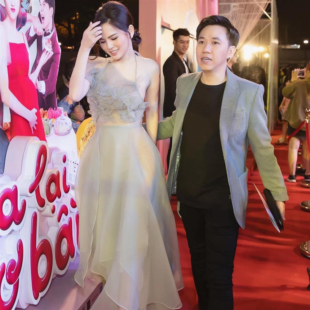 Thánh nữ Mì Gõ Phi Huyền Trang nổi danh là mỹ nhân đam mê đồ xuyên thấu với phong cách gợi cảm đến nao lòng-2