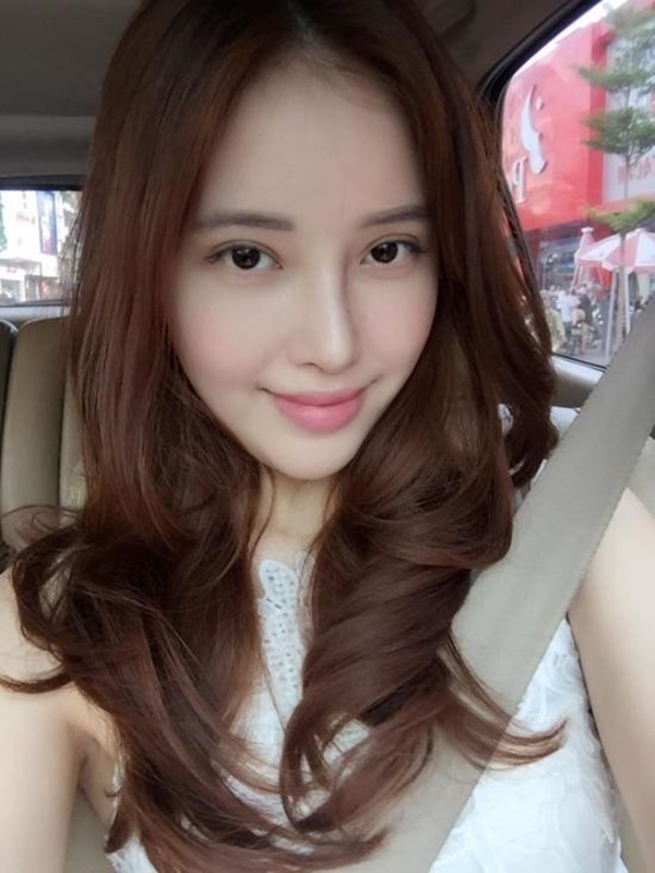 Đường tình trái ngược của Mai Phương Thúy và em gái xinh đẹp không kém hoa hậu-6