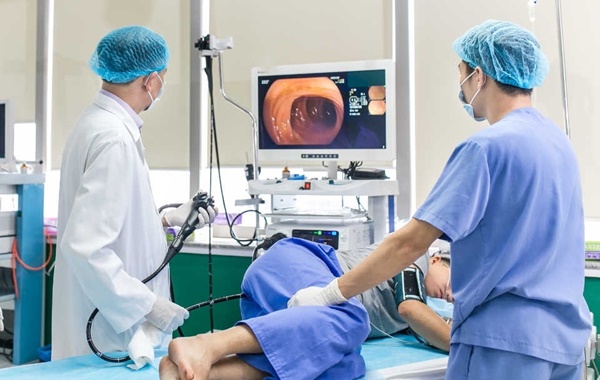 Dấu hiệu sớm cảnh báo ung thư đại tràng-1