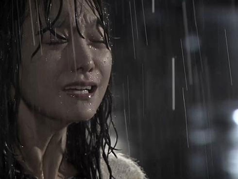 Vừa mặn nồng đêm qua, sáng thức dậy đã thấy người yêu dạm ngõ cùng cô khác