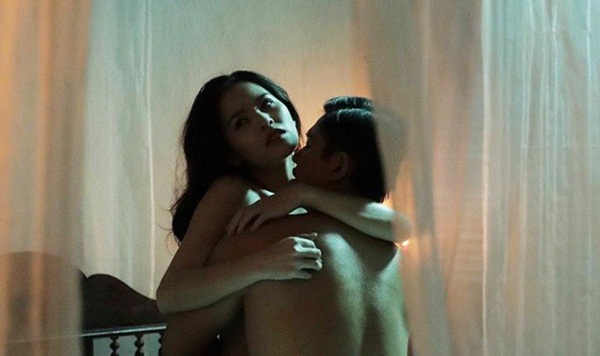Cảnh nóng khiến hot girl mì gõ Phi Huyền Trang bị người yêu nổi giận, bắt chia tay-2