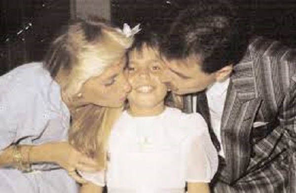 Cô gái mang khuôn mặt biến dạng khủng khiếp vì gã tài xế say rượu, dũng cảm đứng lên truyền cảm hứng sống cho hàng triệu người-1