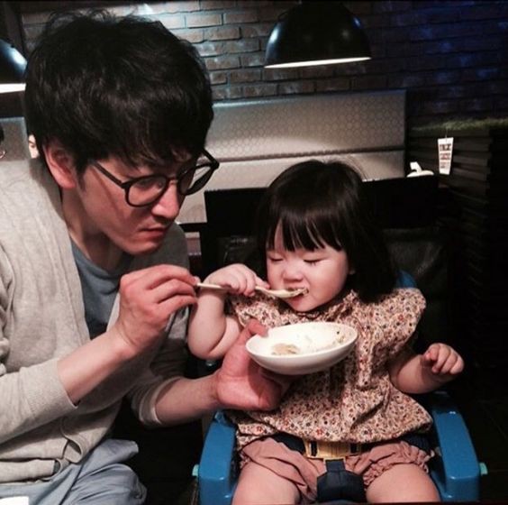 Mẹ trẻ chi 60k tiền ăn mỗi ngày bị ném đá tơi tả, nhưng cô khoe thành quả nhờ tiết kiệm lại khiến chị em im re-2