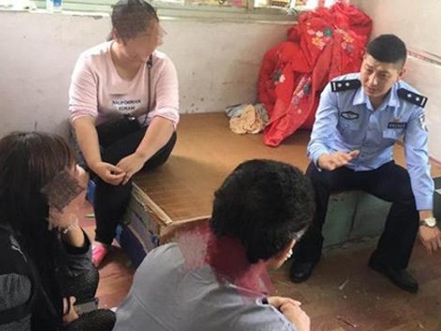 Đi xa nửa năm nghe tin vợ có thai, chồng tức tốc về nhà thì phát hiện sốc