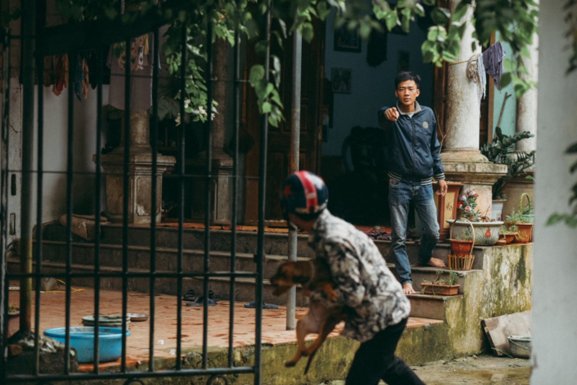 Nhóm bạn trẻ thực hiện bộ ảnh lên án nạn trộm chó khiến dân tình xôn xao-9