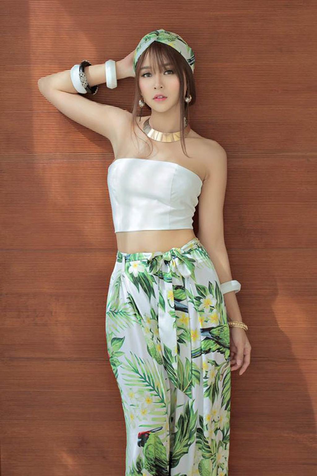 Sam gây ngỡ ngàng vì thay đổi cách mặc-6