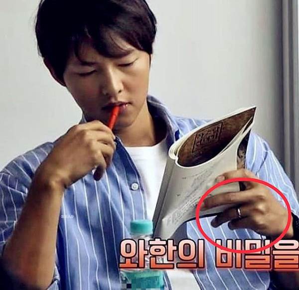 Song Hye Kyo mắt đen môi trầm xinh đẹp hút hồn ở Mỹ-14