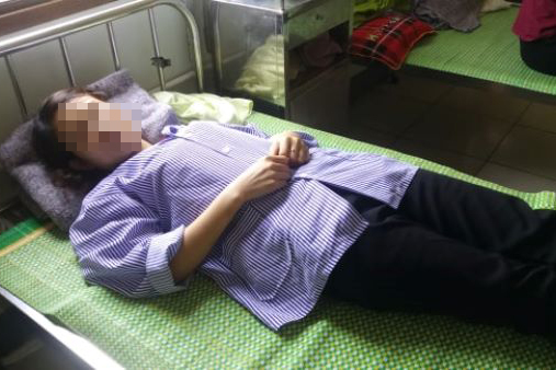 Lộ tin nhắn nhạy cảm, cô giáo Hà Tĩnh xông vào nhà đánh vợ đồng nghiệp-1
