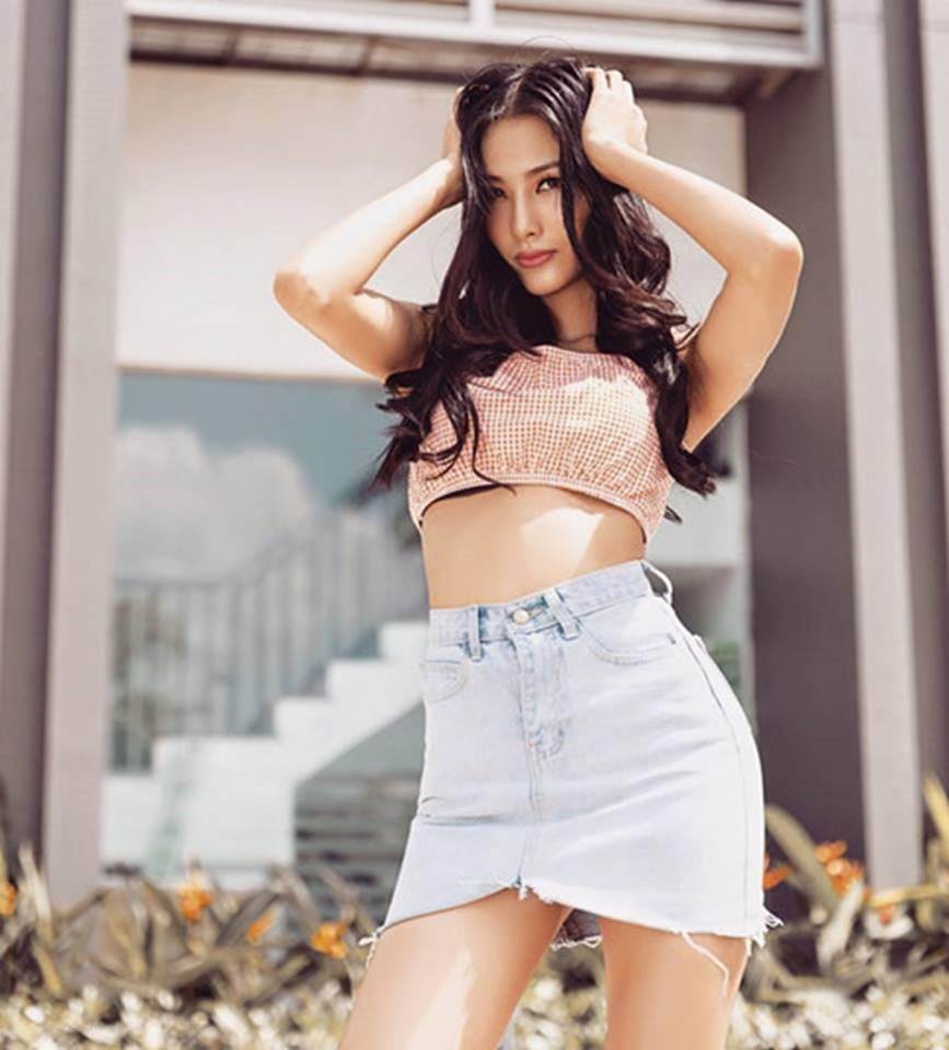 Hoàng Thùy - chân dài khẳng khiu thay đổi ngoạn mục sau 8 năm-12