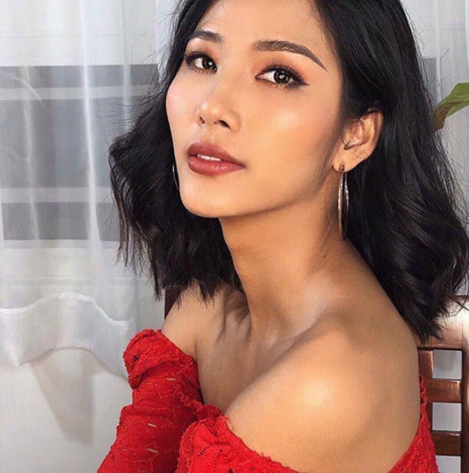 Hoàng Thùy - chân dài khẳng khiu thay đổi ngoạn mục sau 8 năm-13