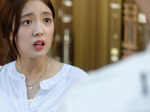 Vợ trẻ lạnh lùng ly hôn khi bồ nhí của chồng có thai, 3 năm sau gặp lại anh mới thấy đáng thương làm sao-3