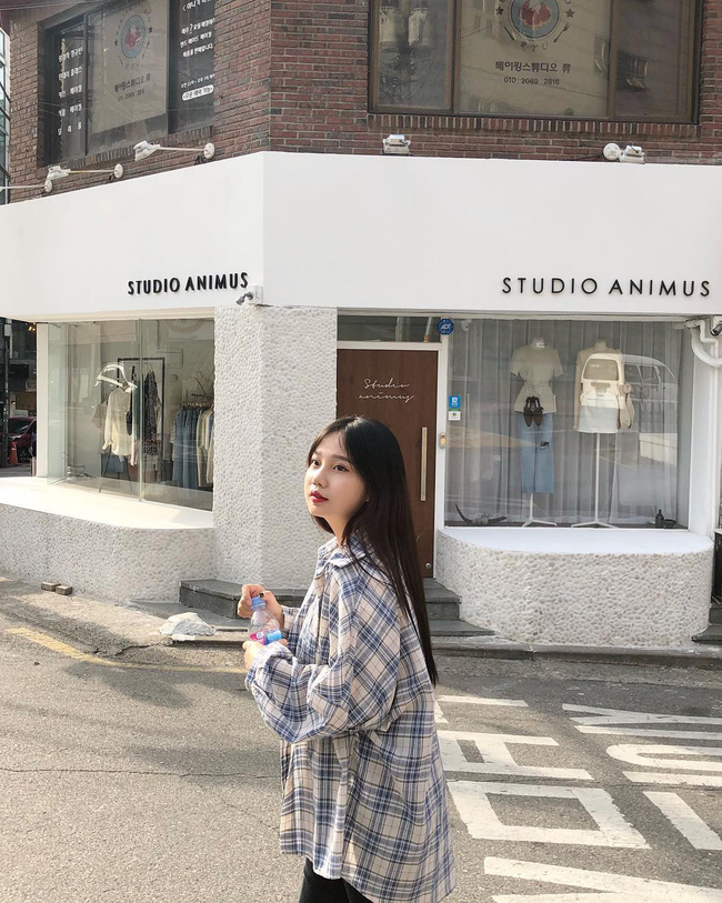 Gái xinh 1m50 hot trên Instagram: Kiếm được 50 triệu/tháng nhờ vẻ ngoài đáng yêu, tiết lộ đã dao kéo một chỗ không ai ngờ-5