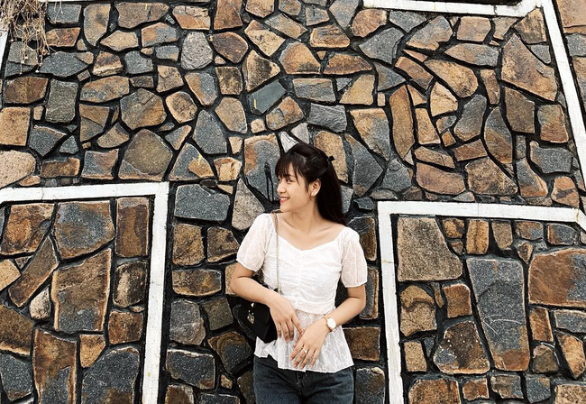 Instagram giới trẻ tràn ngập những bức ảnh chụp với nhà thờ Núi, ở ngay Nha Trang mà đẹp tuyệt chẳng kém trời Tây-3