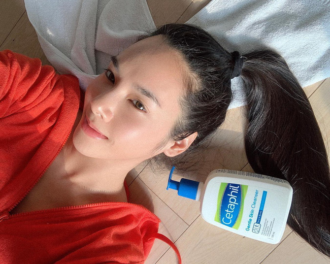 5 loại sữa rửa mặt giá bình dân, làm sạch hiệu quả cực kỳ cho mùa hè này-7