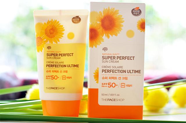 10 kem chống nắng cho da dầu mụn tốt nhất được yêu thích năm 2019-5