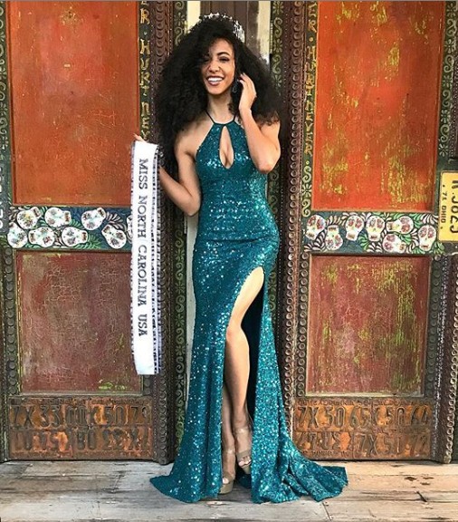 Đối thủ Hoàng Thùy tại Miss Universe 2019: Từ cơ bụng 6 múi đến thành tích cực khủng đủ sức nuốt chửng bất cứ người đẹp nào!-7