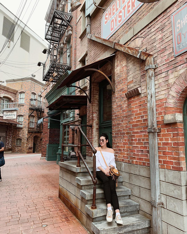 Đã mắt khi ngắm style du lịch của sao Việt nhưng đồng thời, bạn sẽ góp nhặt được 1001 ý tưởng diện đồ tuyệt xinh-14