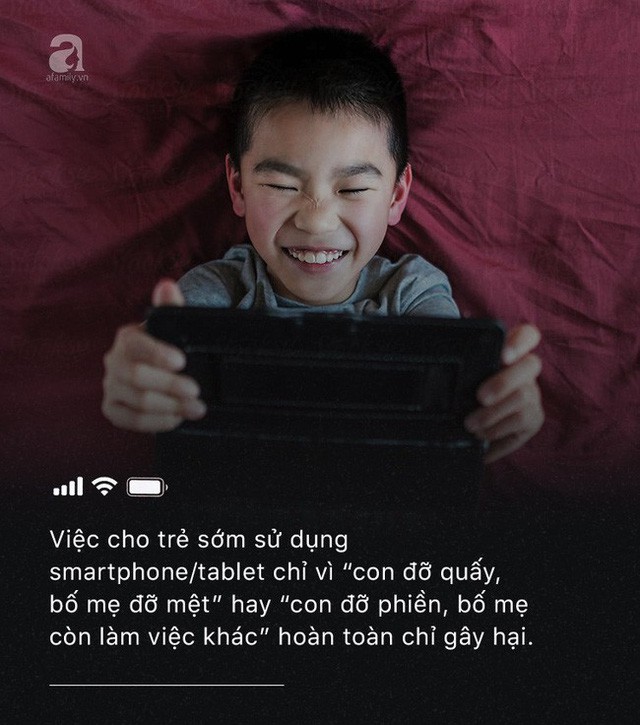 Con quấy khóc, bố mẹ cho chơi ngay smartphone: Đừng vì vài phút nhàn rỗi mà hủy hoại một đứa trẻ còn chưa kịp lớn!-4