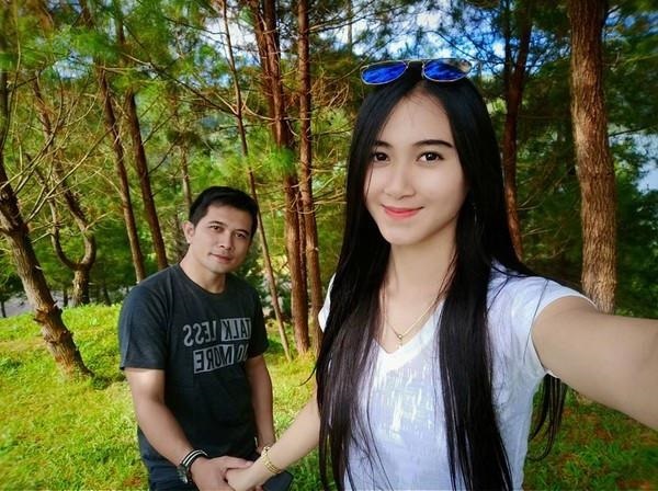 Thầy giáo phải lòng nữ sinh 13 tuổi và cái kết đầy bất ngờ sau 7 năm-4