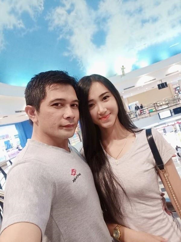 Thầy giáo phải lòng nữ sinh 13 tuổi và cái kết đầy bất ngờ sau 7 năm-7