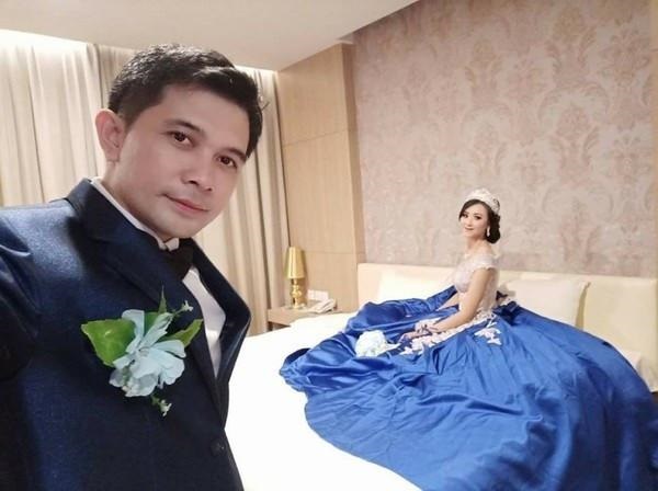 Thầy giáo phải lòng nữ sinh 13 tuổi và cái kết đầy bất ngờ sau 7 năm-9