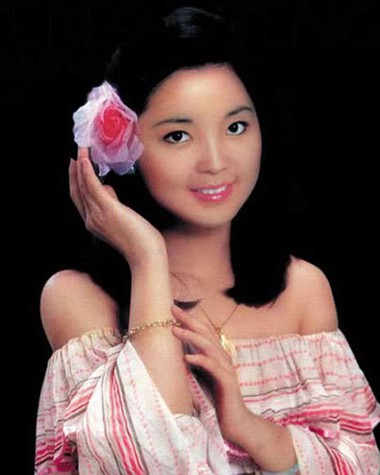 Tròn 24 năm sau cái chết bí ẩn, Đặng Lệ Quân khiến người hâm mộ tiếc nuối với nhan sắc một thời lẫy lừng-2