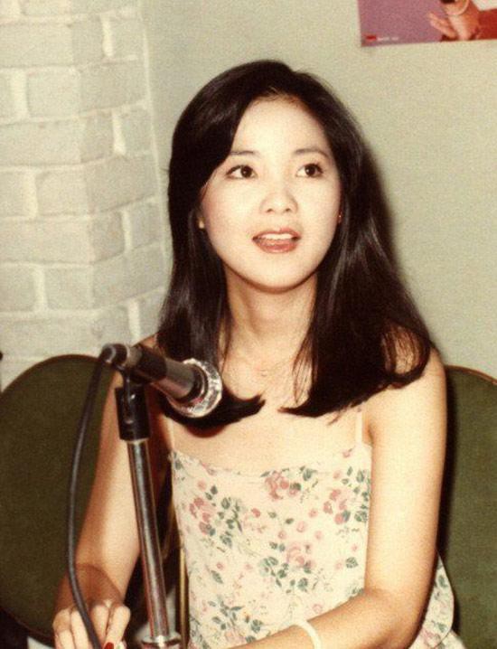 Tròn 24 năm sau cái chết bí ẩn, Đặng Lệ Quân khiến người hâm mộ tiếc nuối với nhan sắc một thời lẫy lừng-4