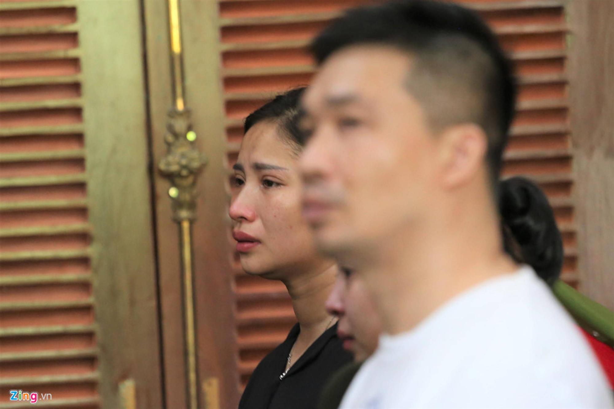 Cảm xúc trái chiều của Ngọc Miu và nhiều bị cáo khi VKS đề nghị án-8