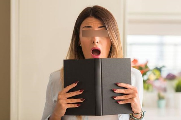 Cầm cuốn sách của anh rể, cô gái choáng váng khi đọc những dòng chữ bên trong-1